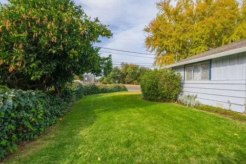 510 Berrendos Ave, Red Bluff, CA 96080 photo 18