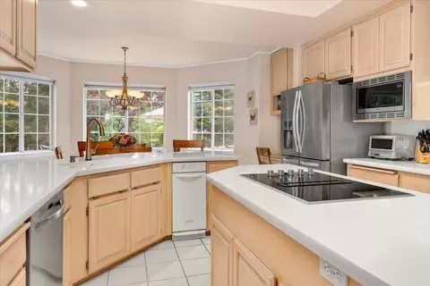 4365 Glen Vista Ct, Redding, CA 96002 photo 11