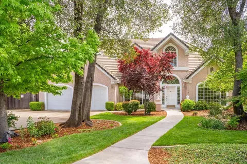 4365 Glen Vista Ct, Redding, CA 96002