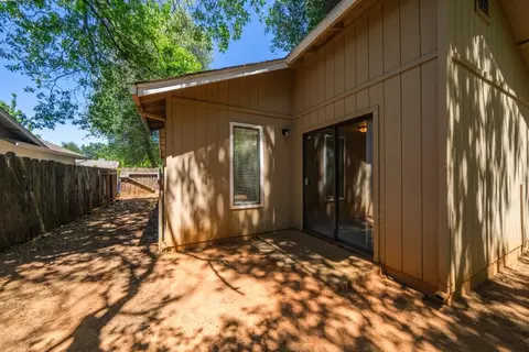 1687 Morningsun Dr, Redding, CA 96002 photo 27