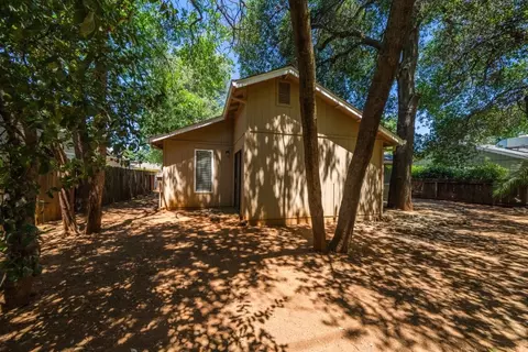 1687 Morningsun Dr, Redding, CA 96002 photo 26