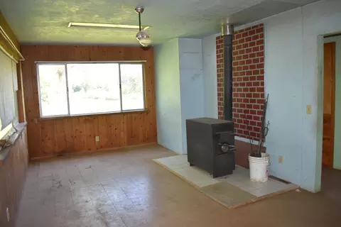 Living - 15132 Anthony Rd, Oak Run, CA 96069 photo 1 of 1