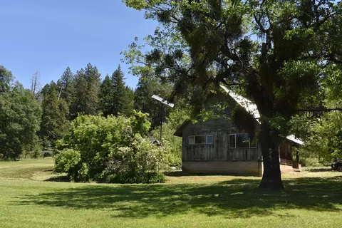 Exterior - 15132 Anthony Rd, Oak Run, CA 96069 photo 4 of 4
