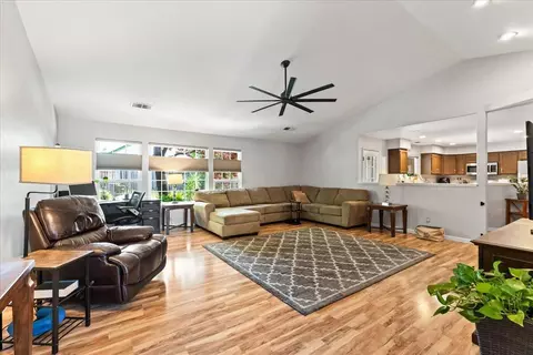 Other - 2510 Cumberland Dr, Redding, CA 96001 photo 5 of 9
