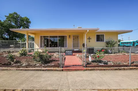 Exterior - 3364 Silver St, Anderson, CA 96007 photo 10 of 11