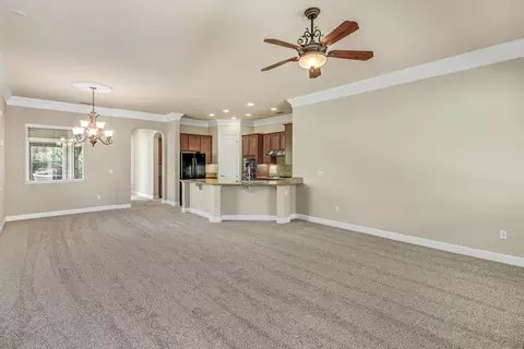 487 Woodacre Dr, Redding, CA 96002 photo 8