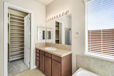487 Woodacre Dr, Redding, CA 96002 photo 28