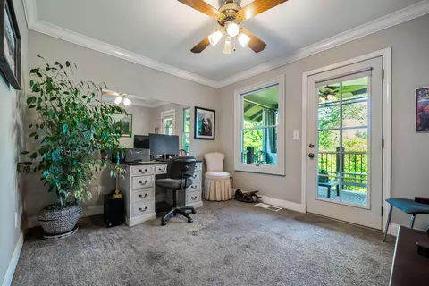 549 Royal Oaks Dr, Redding, CA 96001 photo 24