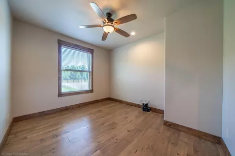 Bedroom - 20387 Blue Mtn, Redding, CA 96003 photo 5 of 9