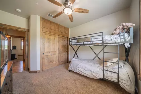 Bedroom - 20387 Blue Mtn, Redding, CA 96003 photo 4 of 9