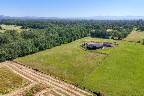 View/Area - 20387 Blue Mtn, Redding, CA 96003 photo 5 of 13