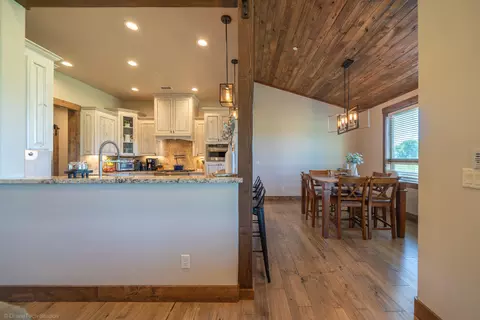 Dining - 20387 Blue Mtn, Redding, CA 96003 photo 1 of 3