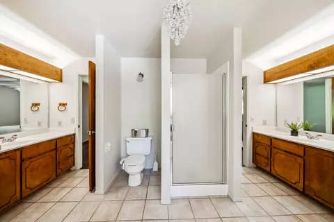 Bath - 8264 Equestrian Dr, Redding, CA 96001 photo 1 of 4