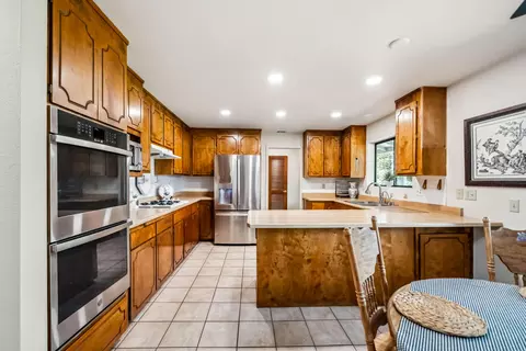 Kitchen - 8264 Equestrian Dr, Redding, CA 96001 photo 1 of 5