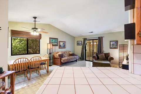 11519 Ridgewood Rd, Redding, CA 96003 photo 8