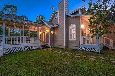 Other - 22922 Kentucky Ln, Bella Vista, CA 96008 photo 8 of 11