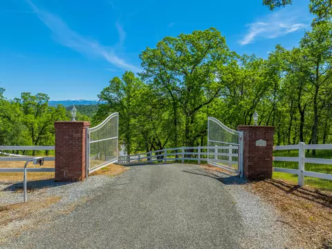 Other - 22922 Kentucky Ln, Bella Vista, CA 96008 photo 1 of 11