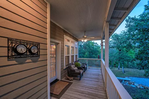 Exterior - 22922 Kentucky Ln, Bella Vista, CA 96008 photo 5 of 19
