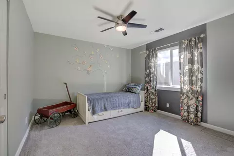 Bedroom - 975 Partridge Dr, Redding, CA 96003 photo 2 of 4