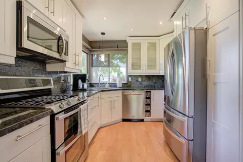 Kitchen - 975 Partridge Dr, Redding, CA 96003 photo 1 of 2