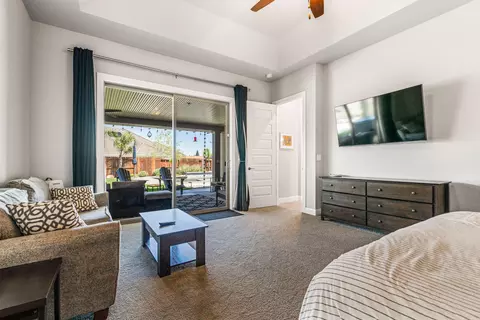 Bedroom - 951 Katmai Pl, Redding, CA 96001 photo 1 of 5