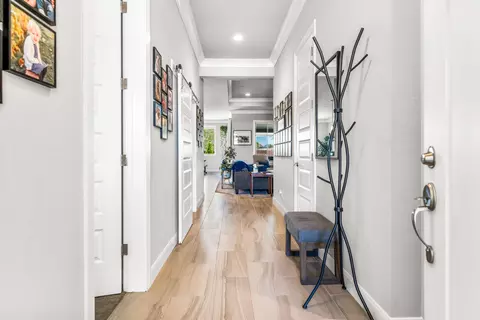 Entry Way - 951 Katmai Pl, Redding, CA 96001 photo 1 of 3