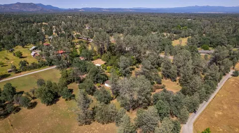 View/Area - 11518 E Stillwater Way, Redding, CA 96003 photo 6 of 9