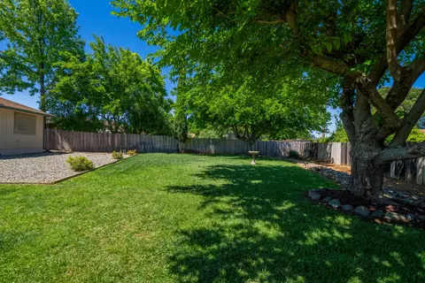 Exterior - 1911 Mary Lake Dr, Redding, CA 96001 photo 5 of 8