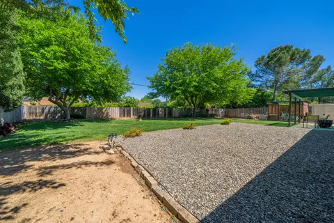 Exterior - 1911 Mary Lake Dr, Redding, CA 96001 photo 6 of 8