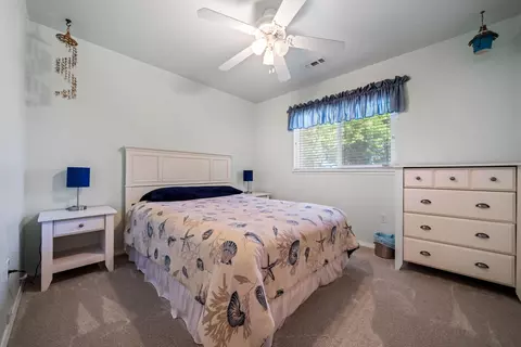 Bedroom - 1911 Mary Lake Dr, Redding, CA 96001 photo 2 of 2