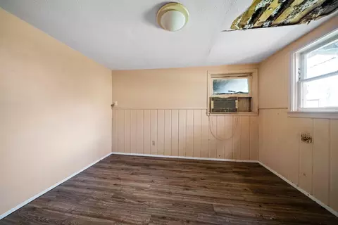 Bedroom - 3311 Bechelli Ln, Redding, CA 96002 photo 2 of 2