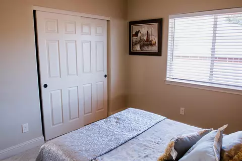 Bedroom - 12866 Gardenia Ave, Red Bluff, CA 96080 photo 4 of 7