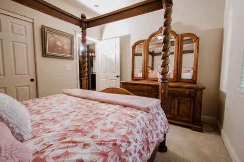 Bedroom - 12866 Gardenia Ave, Red Bluff, CA 96080 photo 6 of 7