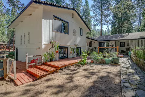 Exterior - 37233 Serpentine Ln, Burney, CA 96013 photo 4 of 21