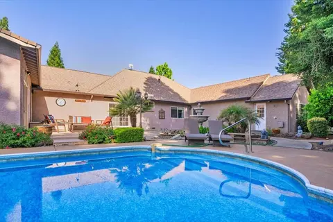13117 Spring Lake St, Redding, CA 96003 photo 36
