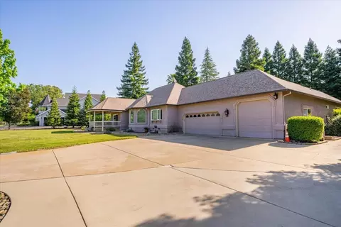 13117 Spring Lake St, Redding, CA 96003 photo 44