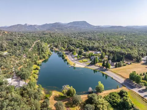 13117 Spring Lake St, Redding, CA 96003 photo 51