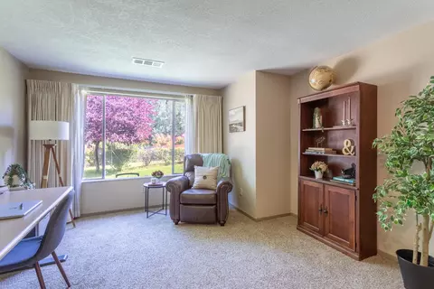 Other - 21083 Oak Knoll Rd, Redding, CA 96003 photo 1 of 7