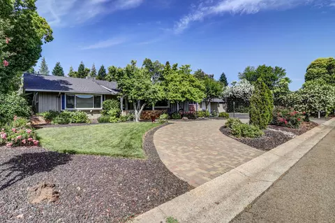Exterior - 840 Hallmark Dr, Redding, CA 96001 photo 2 of 17