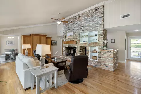 Living - 840 Hallmark Dr, Redding, CA 96001 photo 1 of 5