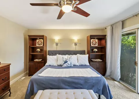 Bedroom - 840 Hallmark Dr, Redding, CA 96001 photo 7 of 8