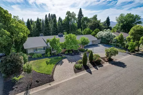 View/Area - 840 Hallmark Dr, Redding, CA 96001 photo 3 of 6