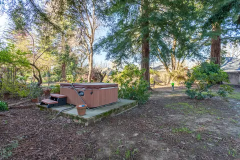 3360 Pioneer Ln, Redding, CA 96001 photo 20