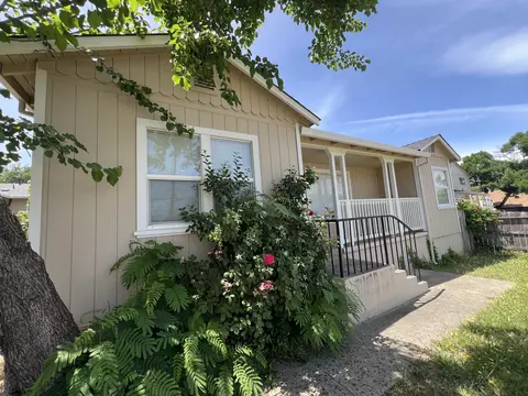 1762 Willis St, Redding, CA 96001 photo 5