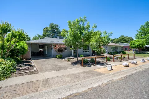785 Gold St, Redding, CA 96001 photo 30