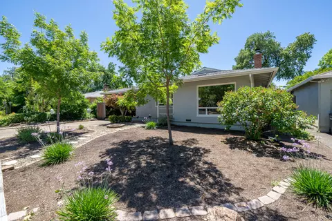 785 Gold St, Redding, CA 96001 photo 37