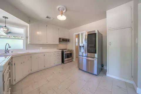 785 Gold St, Redding, CA 96001 photo 7