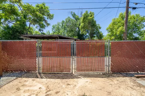 785 Gold St, Redding, CA 96001 photo 28