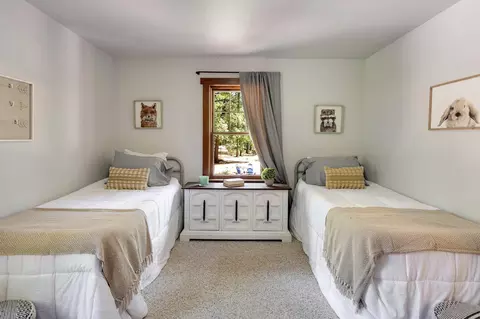 Bedroom - 30411 Whitmore Rd, Whitmore, CA 96096 photo 7 of 11
