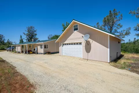 28450 Pine Hollow Dr, Shingletown, CA 96088 photo 3